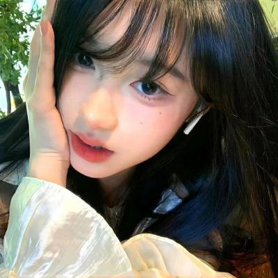 以泥为妆